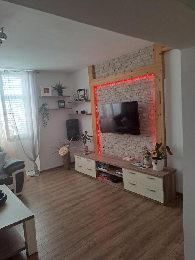 Apartman Nera Appartamento Ploce  Esterno foto